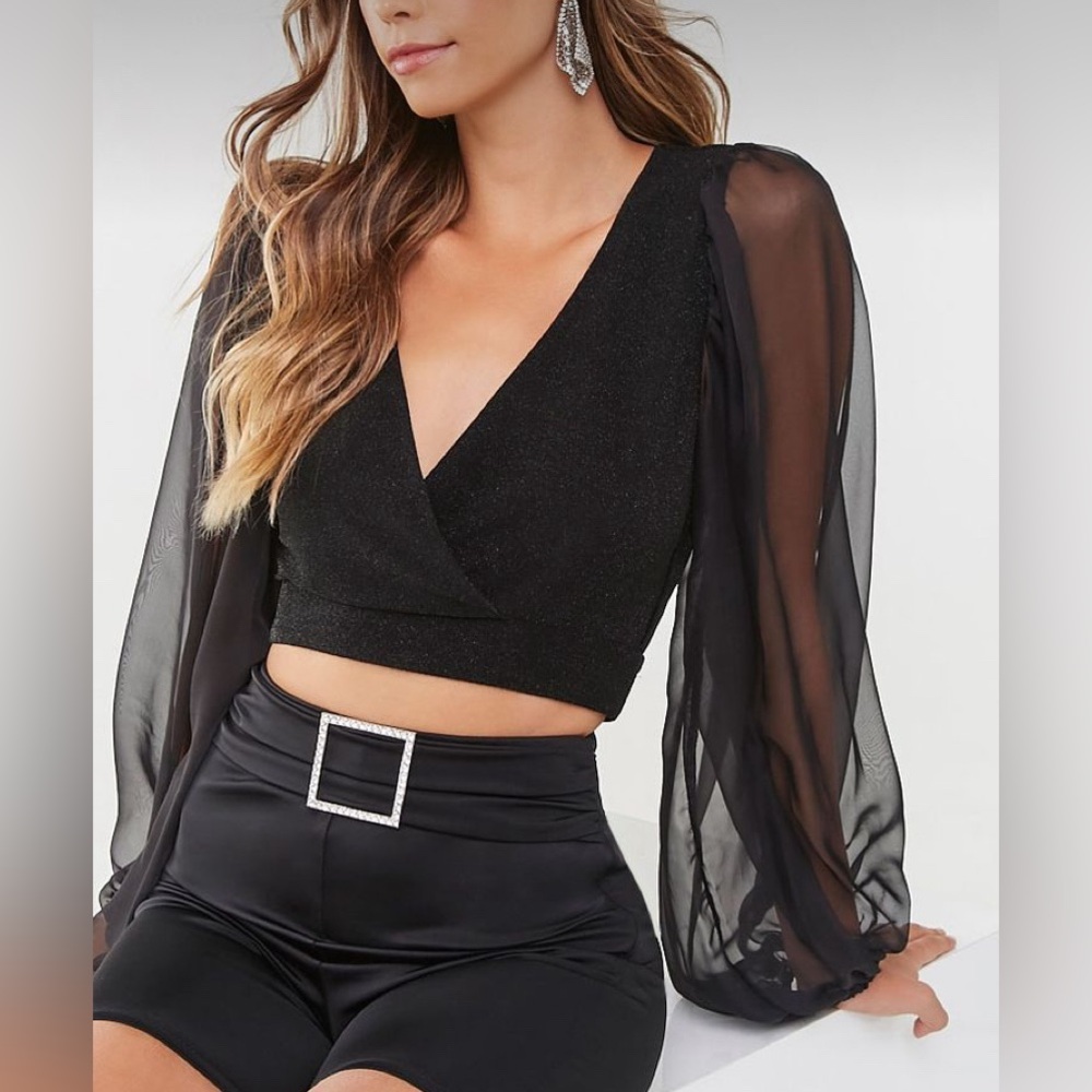 Glitter balloon sleeve black top